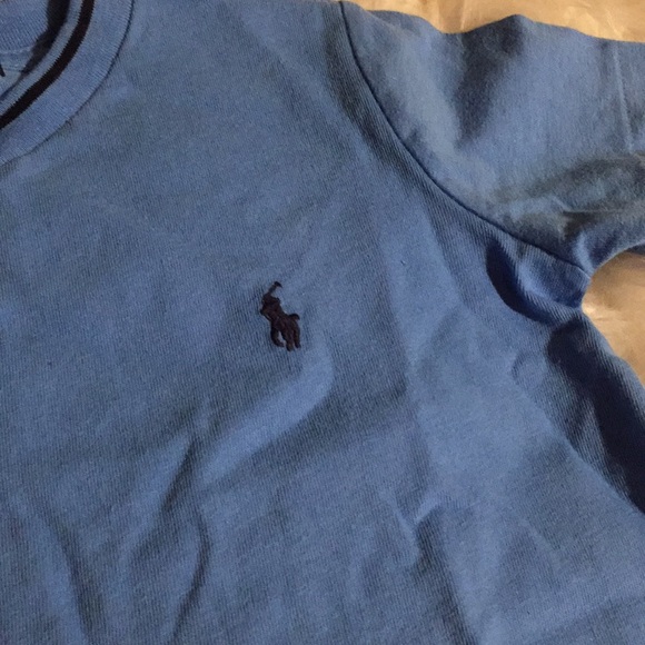Ralph Lauren V neck Tee - Picture 3 of 5